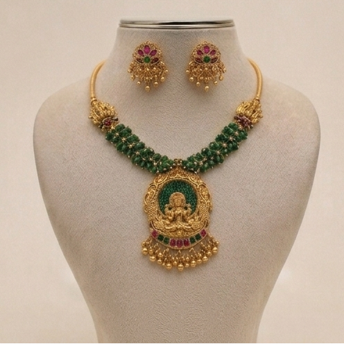 Necklace & Earings